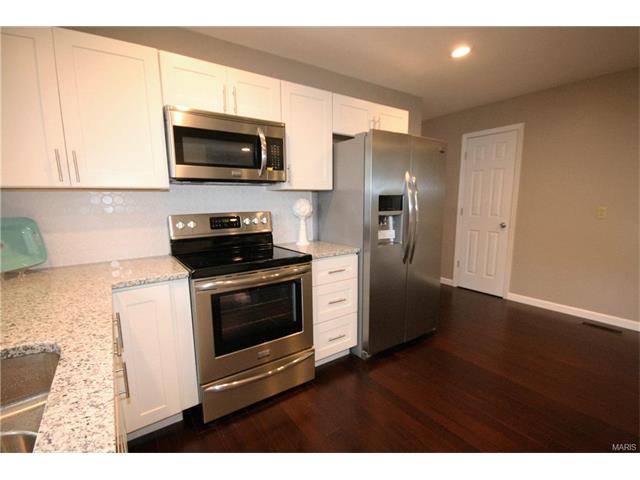 2711 Danforth Dr, Saint Louis, MO 63129 photo 23