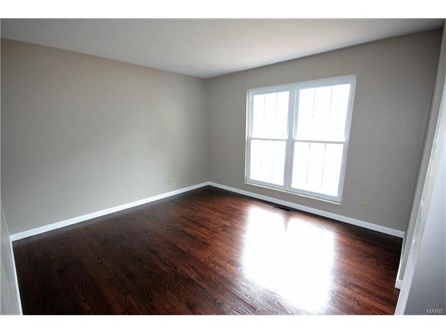 2711 Danforth Dr, Saint Louis, MO 63129 photo 15