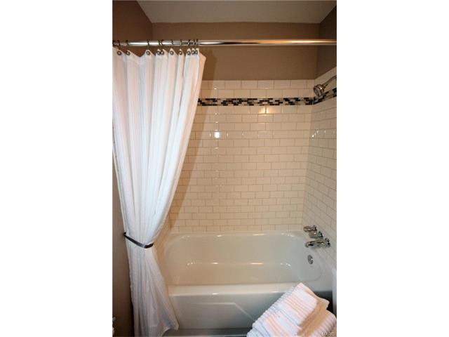 2711 Danforth Dr, Saint Louis, MO 63129 photo 18