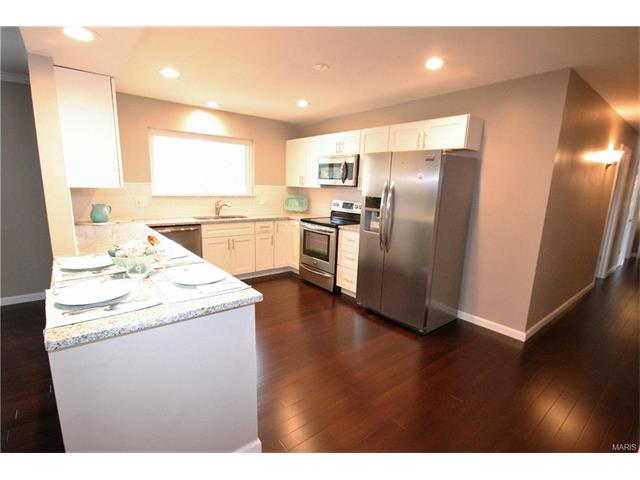 2711 Danforth Dr, Saint Louis, MO 63129 photo 20