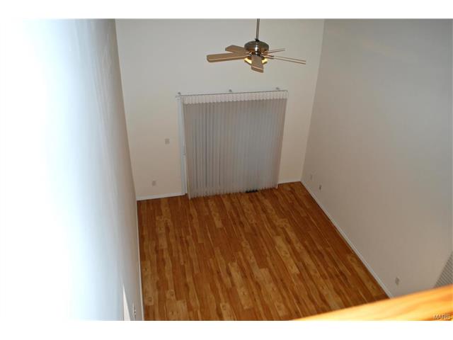 218 Tyndale Dr, O'fallon, MO 63366 photo 20