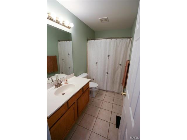 1126 Whitegate Ct, O'fallon, MO 63366 photo 14