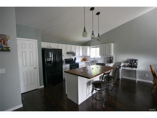 1126 Whitegate Ct, O'fallon, MO 63366 photo 6