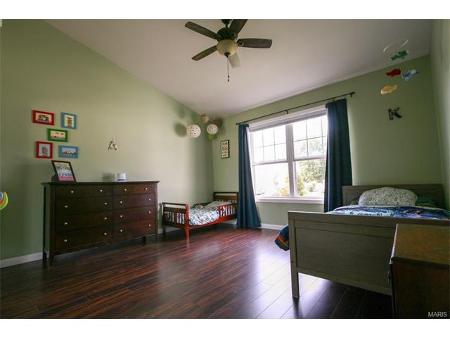 1126 Whitegate Ct, O'fallon, MO 63366 photo 11