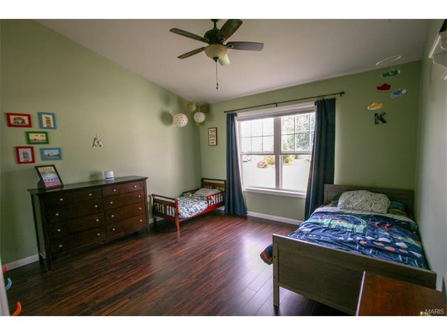 1126 Whitegate Ct, O'fallon, MO 63366 photo 12