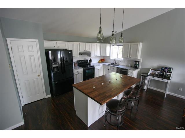 1126 Whitegate Ct, O'fallon, MO 63366 photo 5