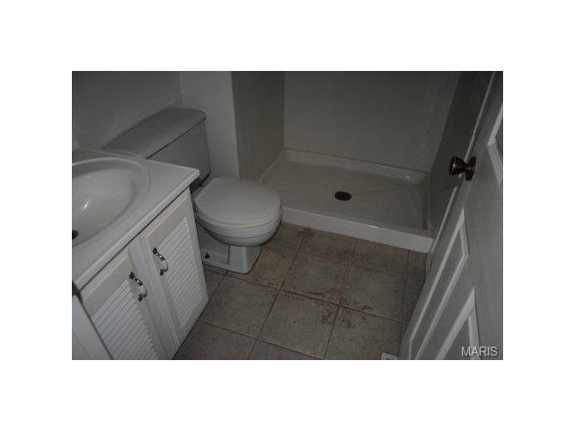 433 Melanie Mdws, Ballwin, MO 63021 photo 12