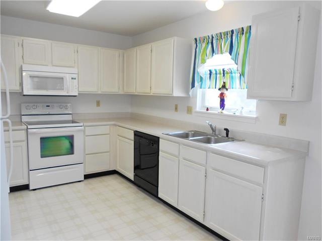 917 Claybend Dr, Ballwin, MO 63011 photo 7