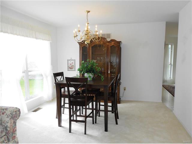 917 Claybend Dr, Ballwin, MO 63011 photo 5