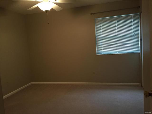 201 Braeshire #G, Ballwin, MO 63021 photo 17