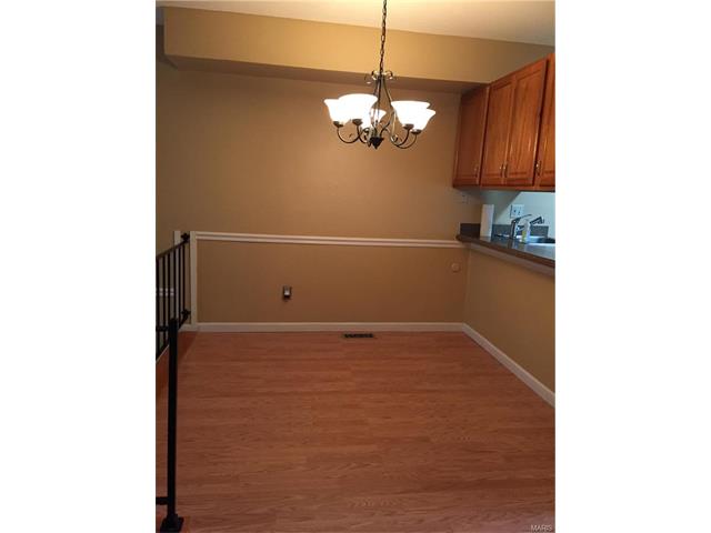 201 Braeshire #G, Ballwin, MO 63021 photo 5