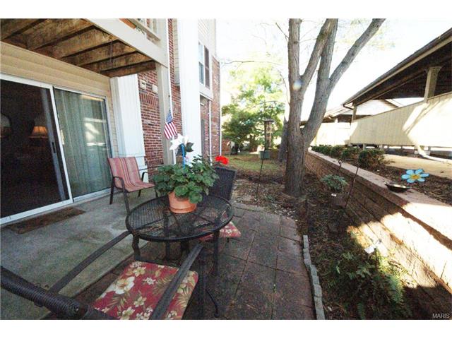 708 Ridgeside #D, Ballwin, MO 63021 photo 11