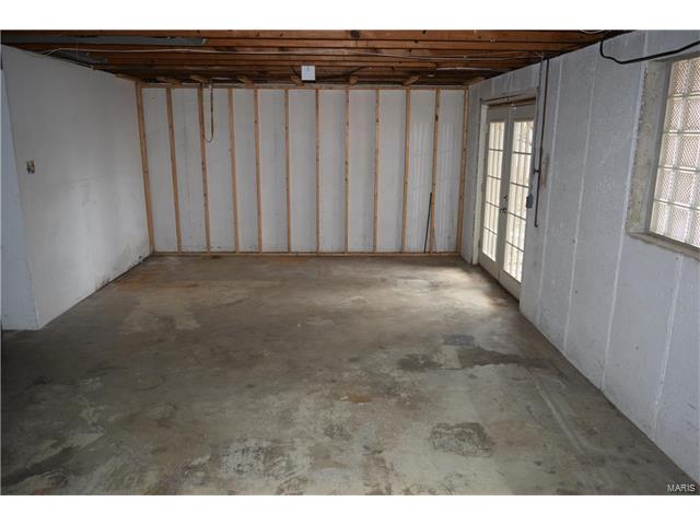 516 Treetop Trl, Ballwin, MO 63021 photo 18