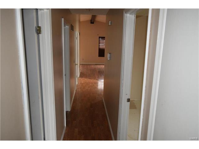 516 Treetop Trl, Ballwin, MO 63021 photo 11