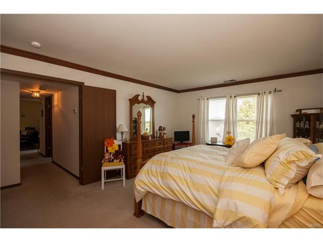 1348 Holgate #G6, Ballwin, MO 63021 photo 14