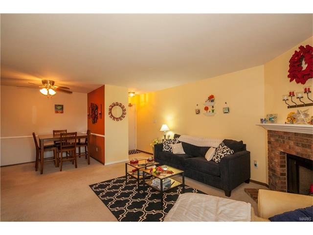 1348 Holgate #G6, Ballwin, MO 63021 photo 6