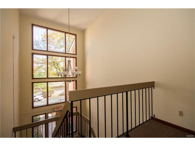 1348 Holgate #G6, Ballwin, MO 63021 photo 24