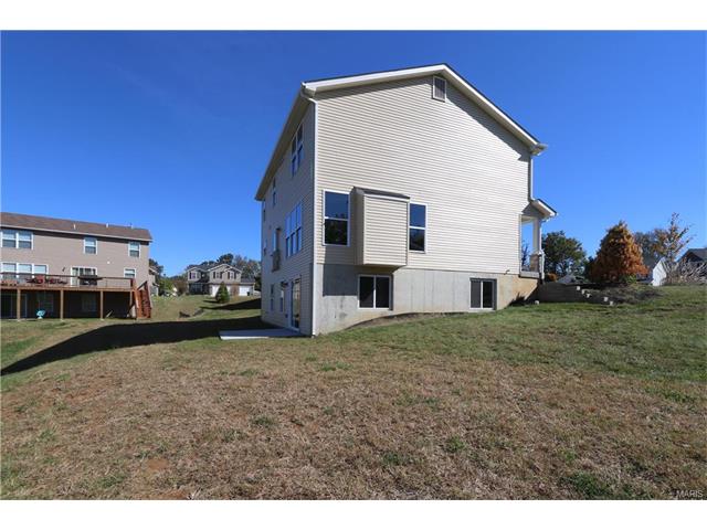 365 Pearson Ct, Saint Charles, MO 63304 photo 24