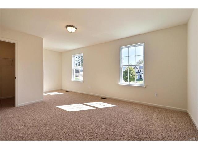365 Pearson Ct, Saint Charles, MO 63304 photo 18