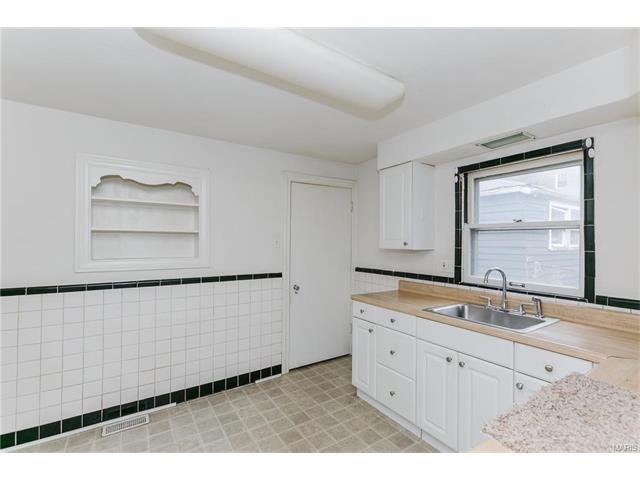 7820 Rosedale Dr, Saint Louis, MO 63121 photo 15