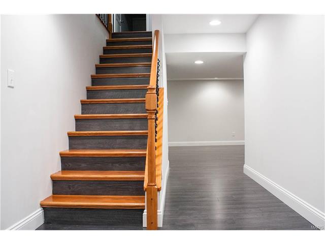 345 Baxter Rd, Ballwin, MO 63011 photo 10