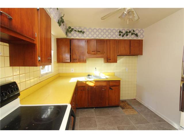 62 Irene, Ellisville, MO 63011 photo 4