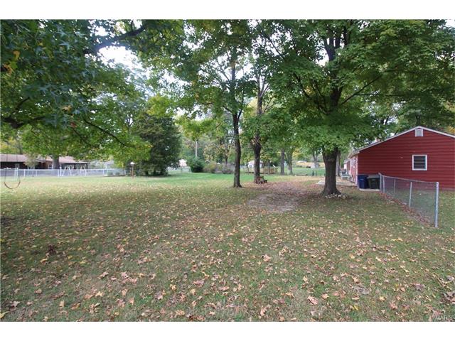 62 Irene, Ellisville, MO 63011 photo 9