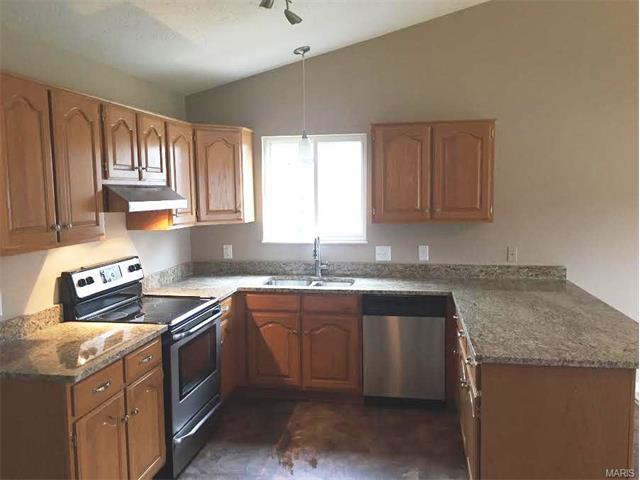 566 Knob Hl, O'fallon, MO 63366 photo 5