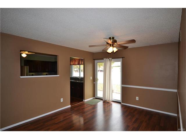 1106 Stormyoak Dr, Ballwin, MO 63021 photo 10