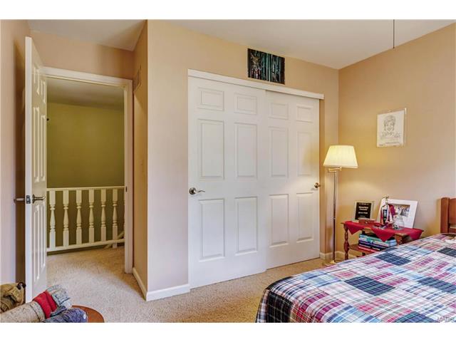 447 Shadowridge Ct, Ballwin, MO 63011 photo 29