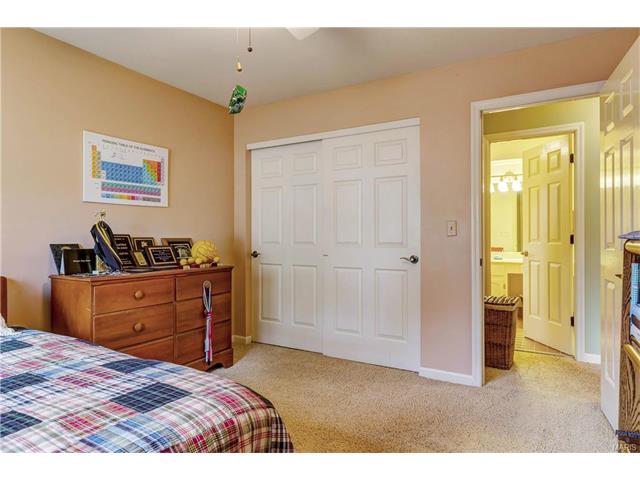 447 Shadowridge Ct, Ballwin, MO 63011 photo 31
