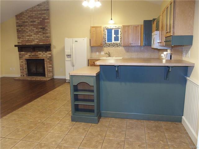 24 Dorchester Ct, Saint Peters, MO 63376 photo 7