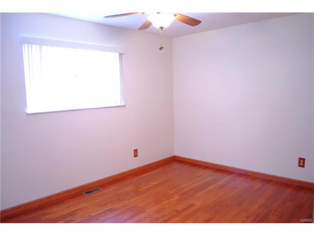 502 Clover Ln, O'fallon, MO 63366 photo 18