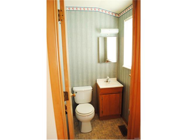 502 Clover Ln, O'fallon, MO 63366 photo 15