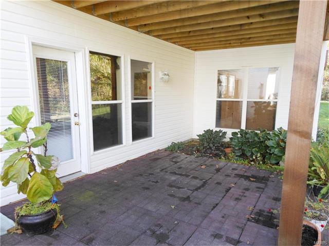 1119 Cypress Point Dr, O'fallon, MO 63366 photo 31