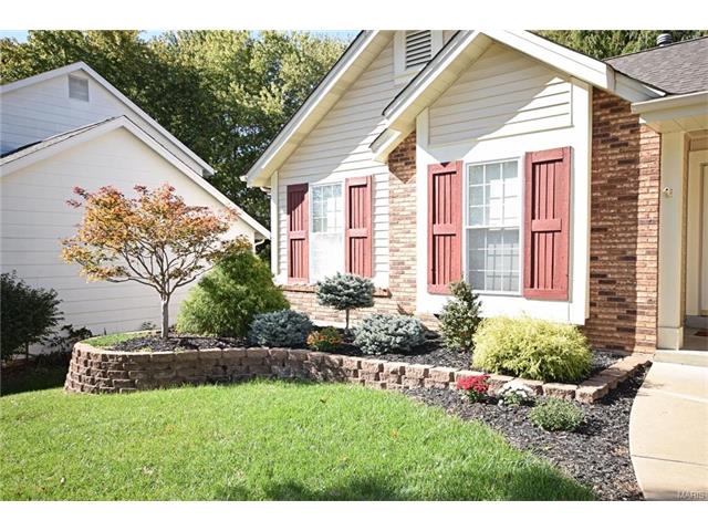 1425 Kentbrooke Dr, Ballwin, MO 63021 photo 3