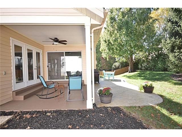 1425 Kentbrooke Dr, Ballwin, MO 63021 photo 32