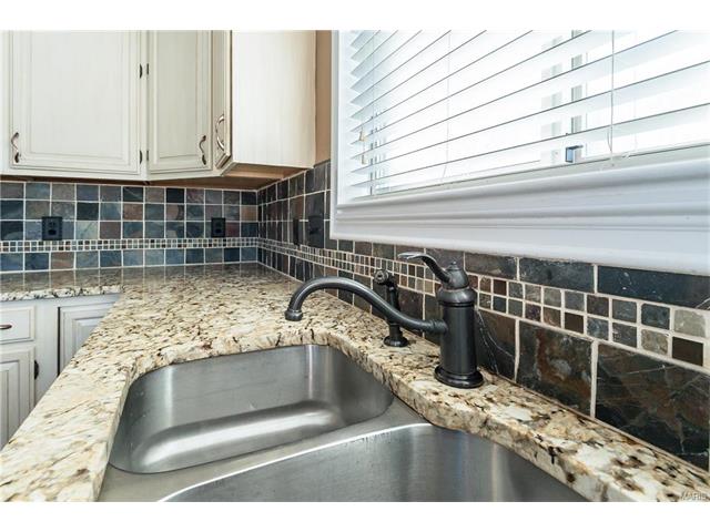 425 Arbor Meadow Ct, Ballwin, MO 63021 photo 17