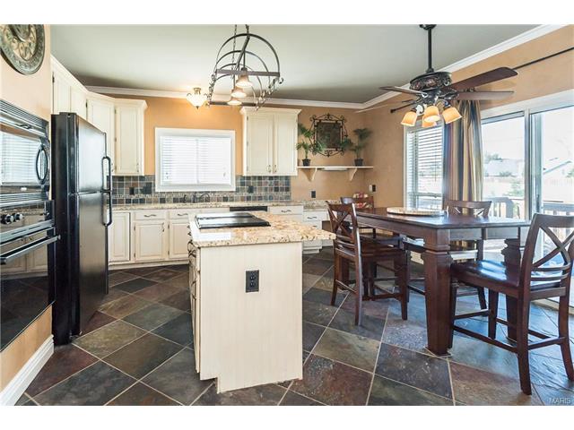 425 Arbor Meadow Ct, Ballwin, MO 63021 photo 13
