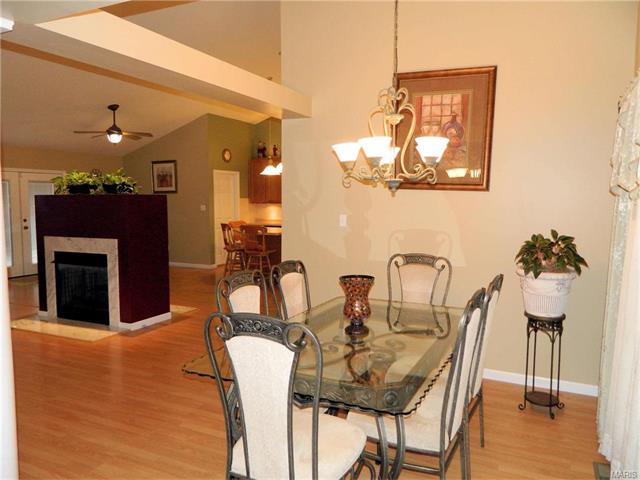 715 Longfellow Cir, O'fallon, MO 63366 photo 6