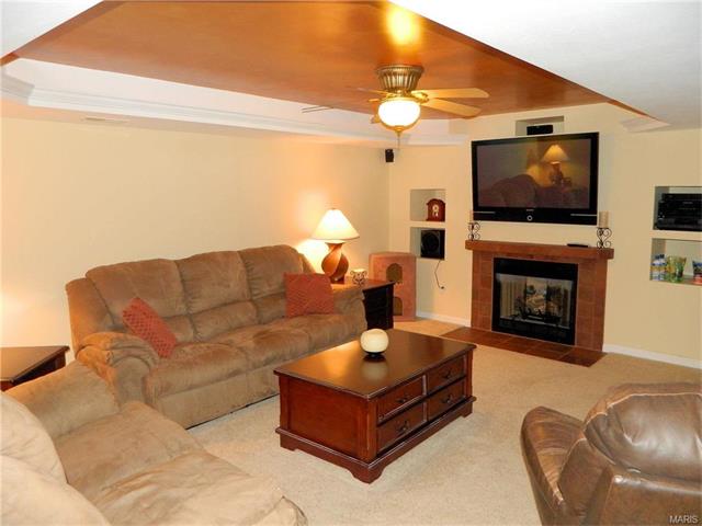 715 Longfellow Cir, O'fallon, MO 63366 photo 30