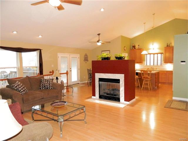 715 Longfellow Cir, O'fallon, MO 63366 photo 10