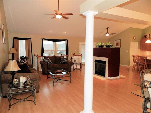 715 Longfellow Cir, O'fallon, MO 63366 photo 7