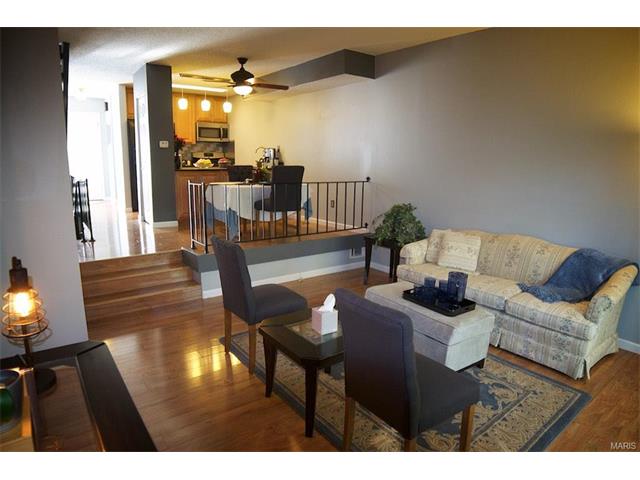 201 Braeshire Dr #B, Ballwin, MO 63021 photo 5