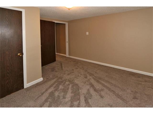 1905 Pebble Brook Dr, O'fallon, MO 63366 photo 19