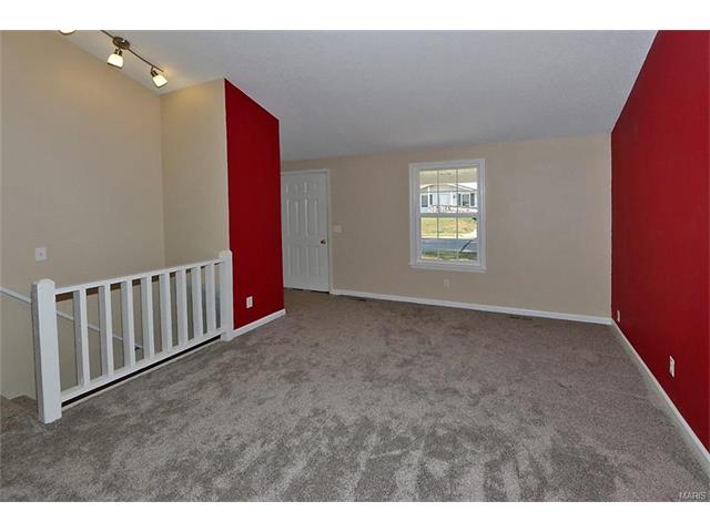 1905 Pebble Brook Dr, O'fallon, MO 63366 photo 9