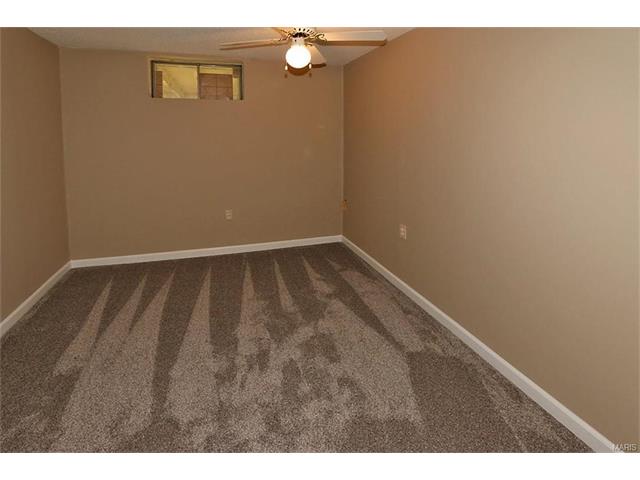 1905 Pebble Brook Dr, O'fallon, MO 63366 photo 15