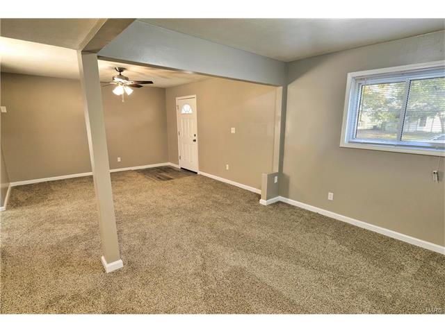 499 Hill Dr, Eureka, MO 63025 photo 5