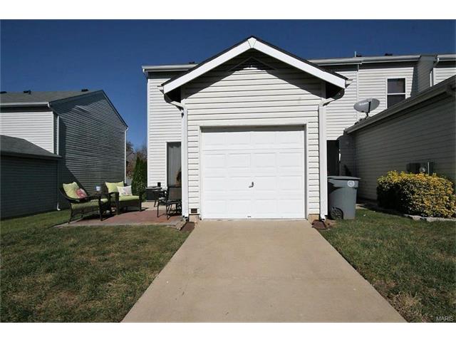 350 Heritage Cmns, O'fallon, MO 63368 photo 21