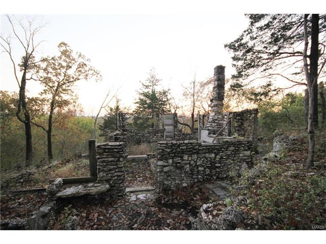 533 Palisades Rd, Ballwin, MO 63021 photo 5